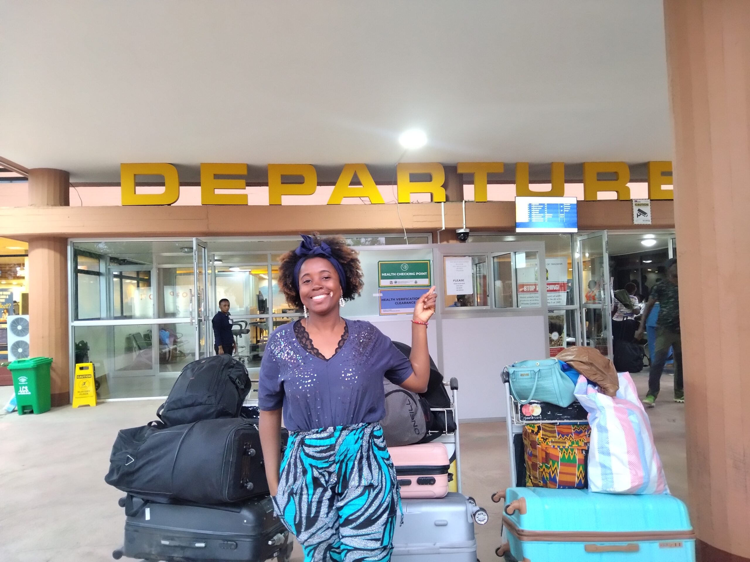 Black African Woman: Advantages to Travel Solo